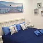 Casa Alejandro Ii *